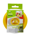 Lemon Fresh Keeper reusable plastic citrus container, 10x10cm, for storing lemon halves in café or restaurant kitchens